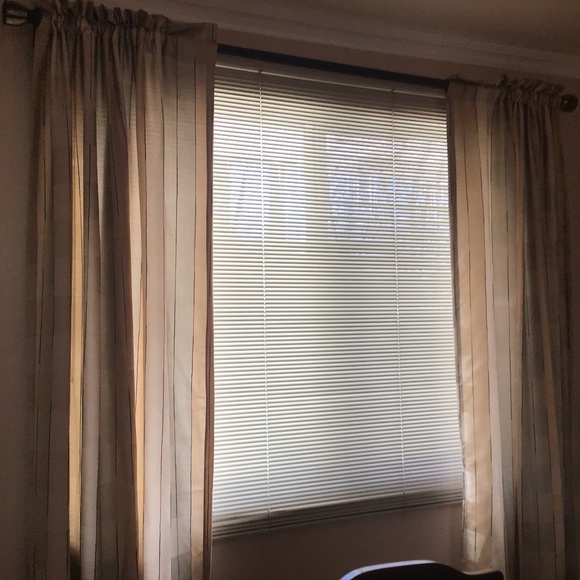 4 panels Curtains - Picture 1 of 6
